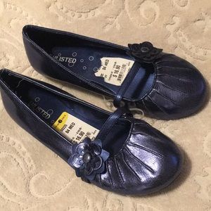 Unlisted blue flats girls 4 Medium
